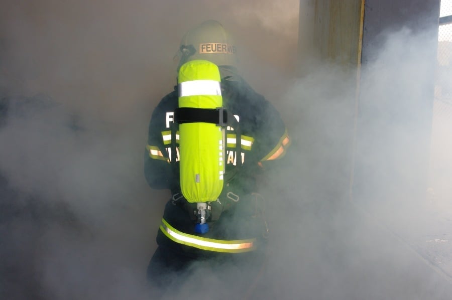Feuerwehrmann im Einsatz